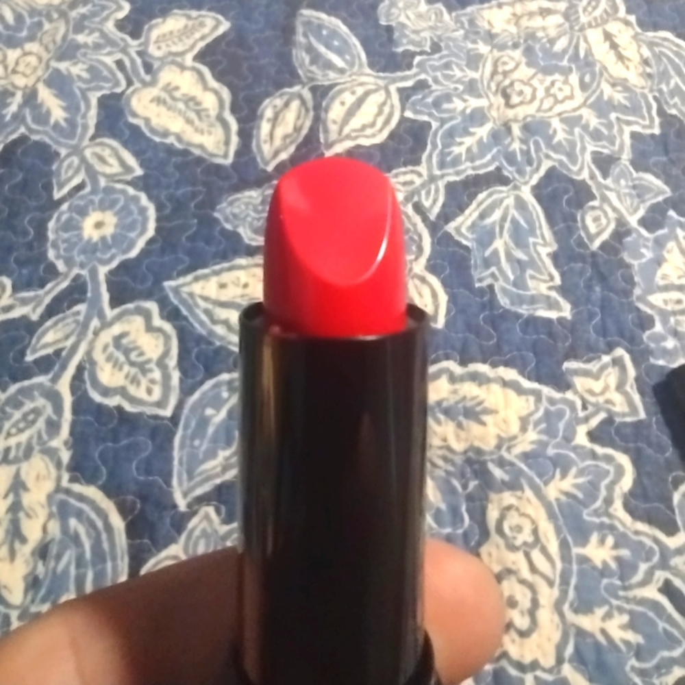 Lancome Color Design Lipstick 181 Red Stiletto (cream) NEW